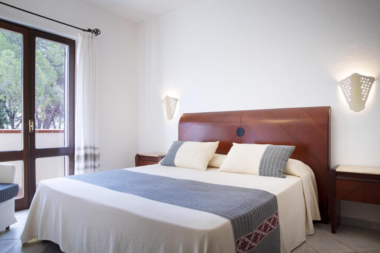 Hotel La Torre Bari Sardo Esterno foto
