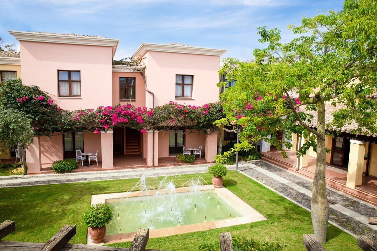 Hotel La Torre Bari Sardo Esterno foto